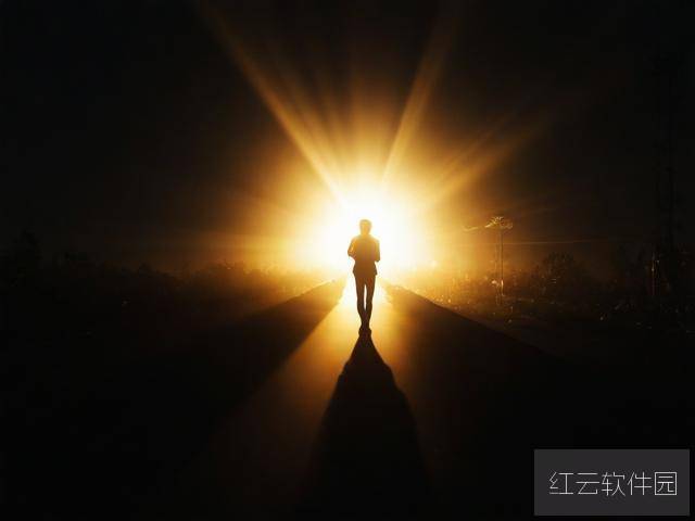 逐梦之影，在理想与现实的夹缝中寻找自我的光芒